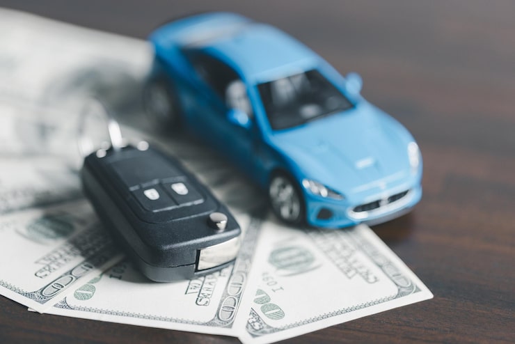 Professional buyer inspecting a used car for fair cash in Dubai