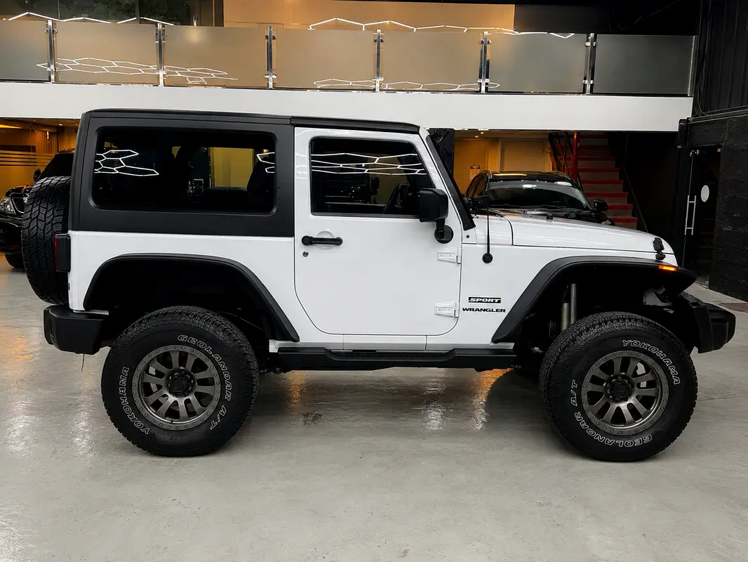 Jeep Wrangler Sport