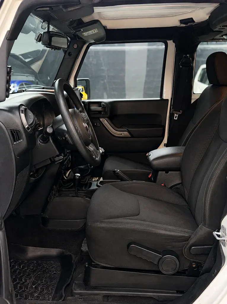 Jeep Wrangler Sport